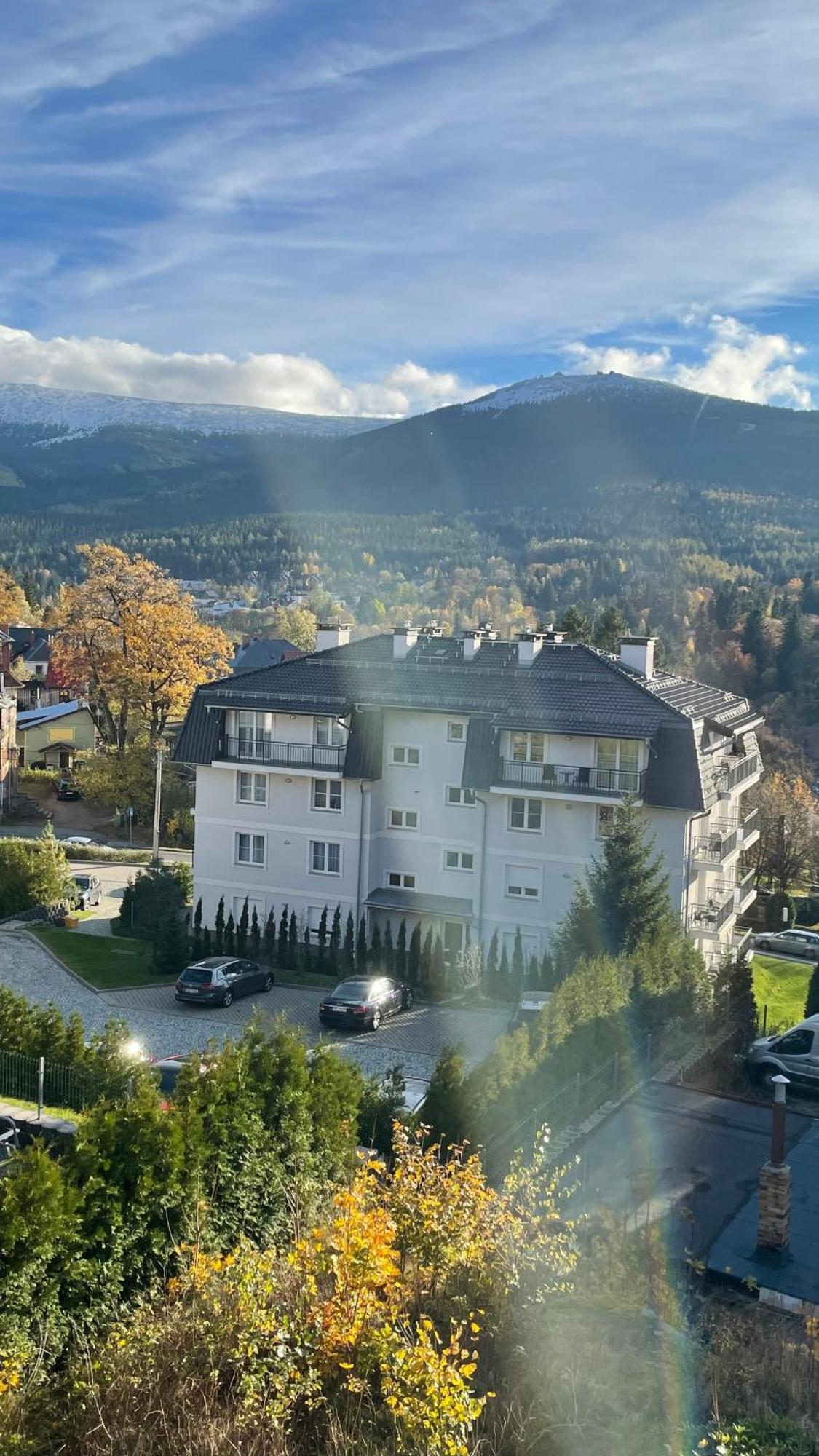 Apartament Ab Villa Mountain View シクラルスカ・ポレンバ エクステリア 写真
